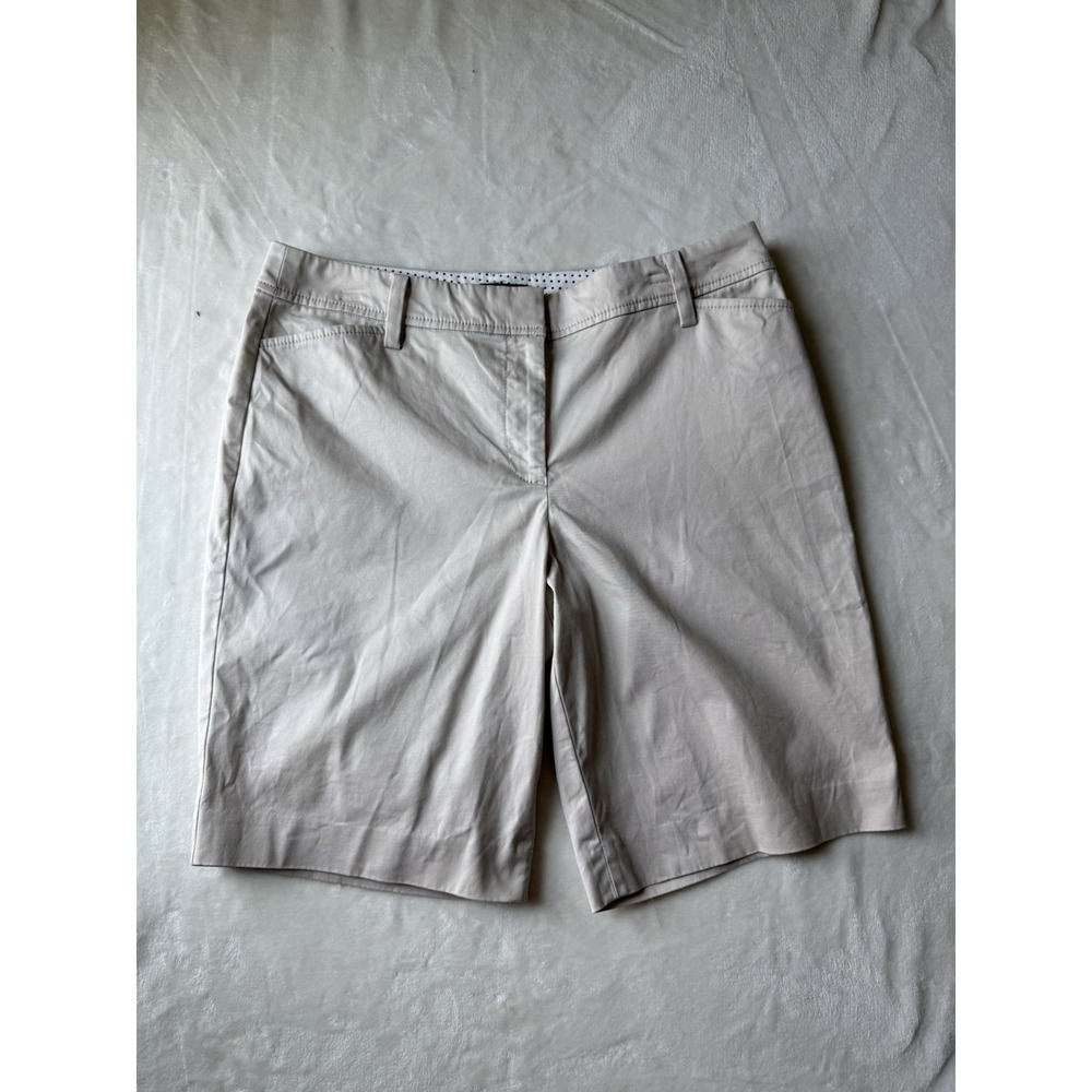 Talbots Perfect Short 9.5" White Bermuda Shorts 10P Cotton Stretch Pockets